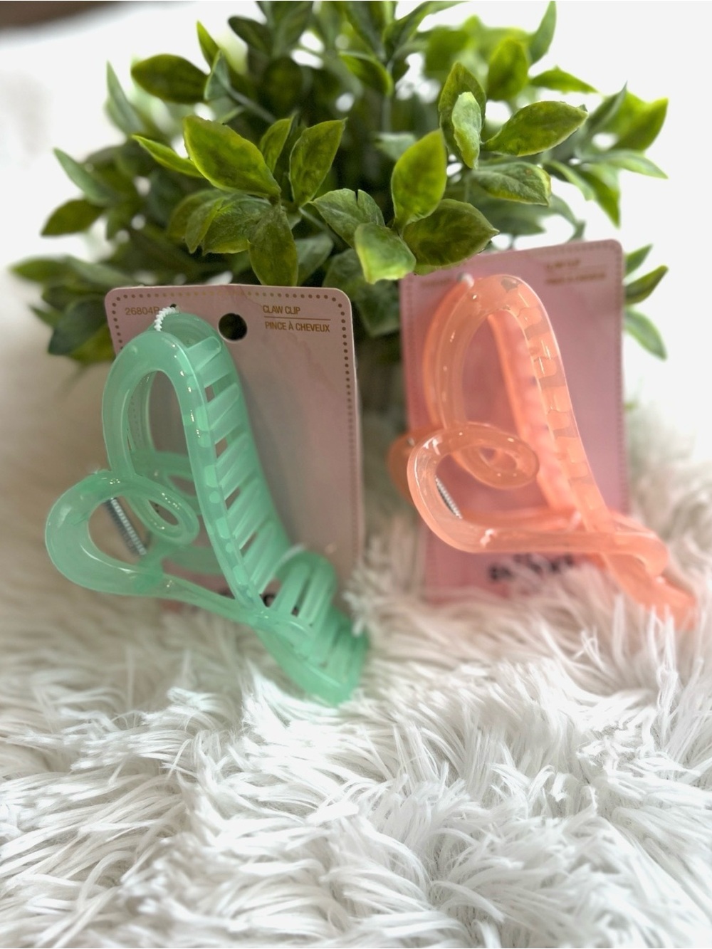 Scunci Hollowed Heart Pastel Hair Claw Clip Green & Pink Set of 2 New